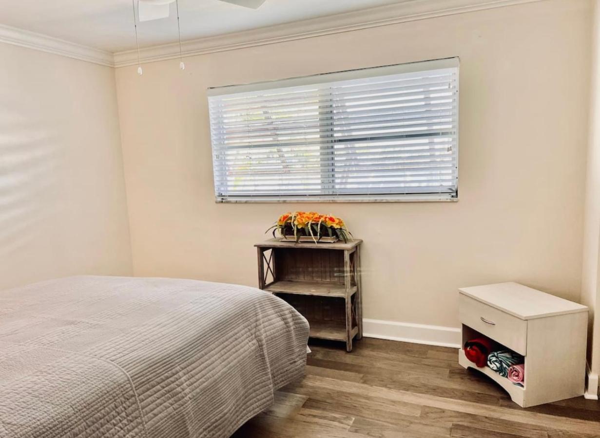 Cheerful Home With Two Bedrooms Cape Coral Buitenkant foto